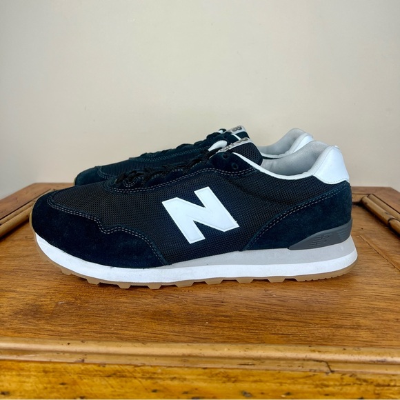 New Balance Men’s 515 Retro Style Suede Sneaker Size 11.5 Black White - Picture 1 of 13